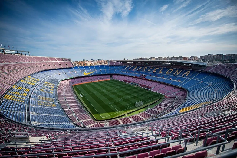 Camp Nou (Tây Ban Nha) – Thánh đường của lối đá tấn công